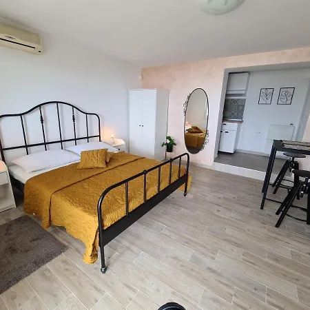 Tolj Apartmán *
