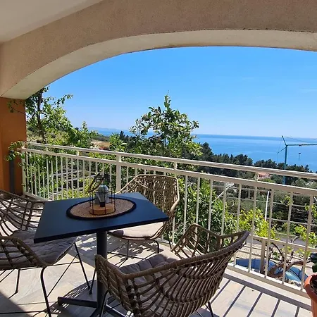 Apartment Tolj *
